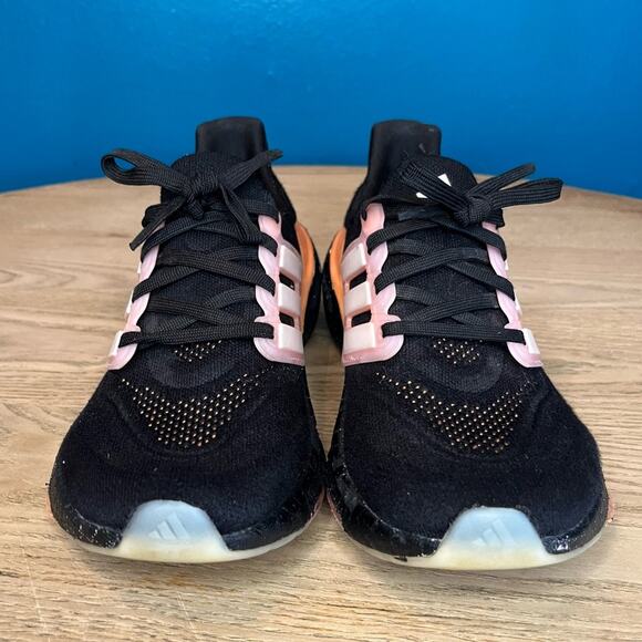 adidas Women’s UltraBoost Light ‘Black Beam Pink’ Running Shoe Athletic Size 7.5 - Picture 5 of 13